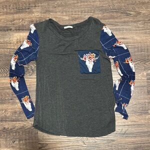 Western Floral Sleeve Pocket Tee